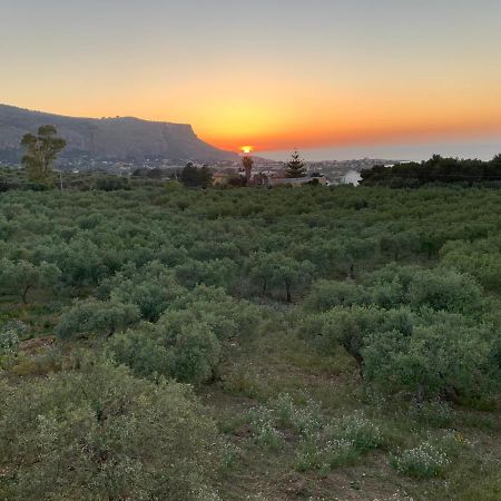 Casale Belvedere Vista Mare Валдериче Екстериор снимка