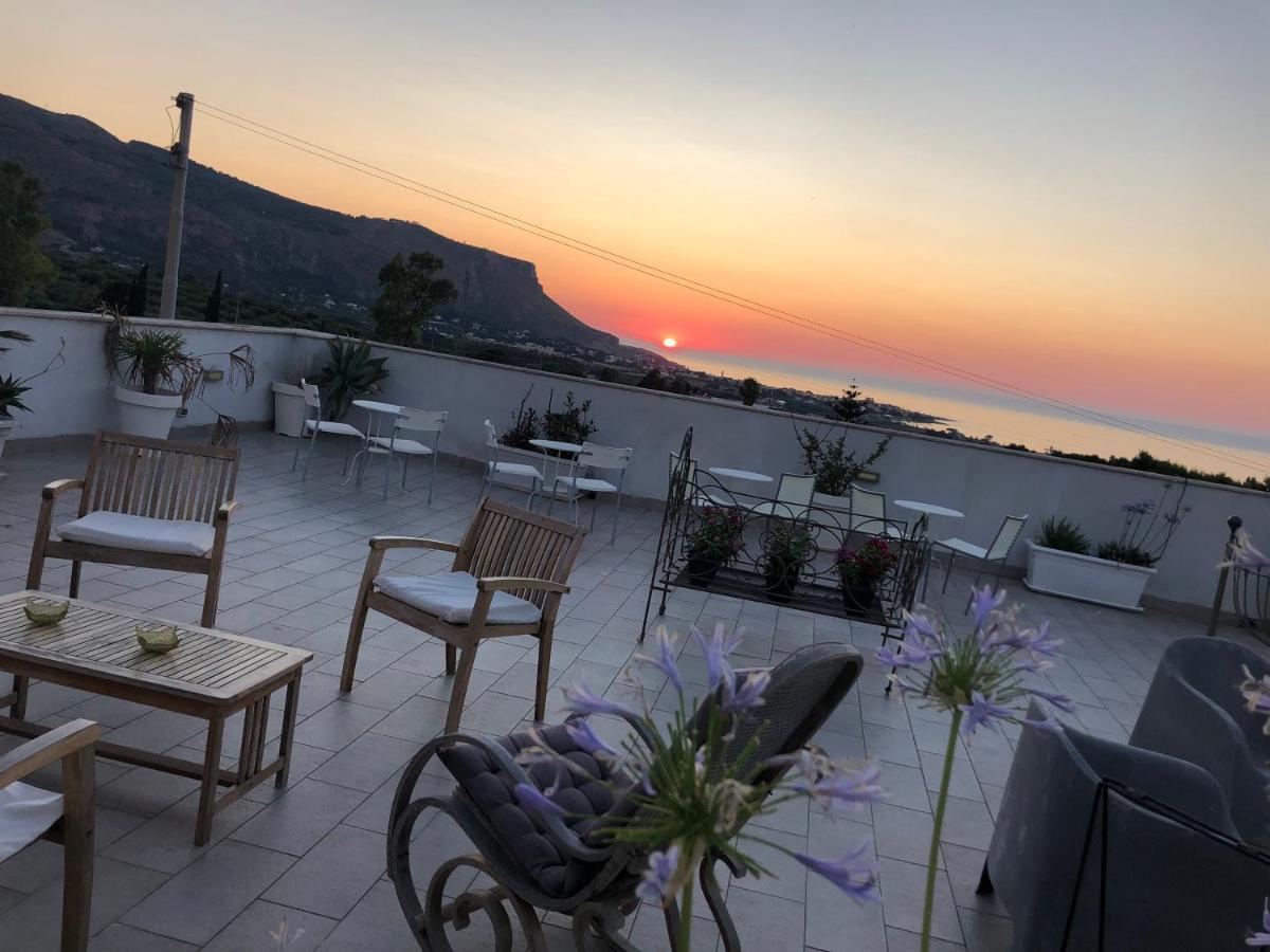 Casale Belvedere Vista Mare Валдериче Екстериор снимка